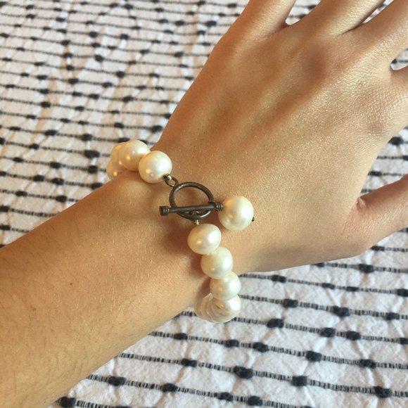 Freshwater Pearl Bracelet - Picture 3 of 4